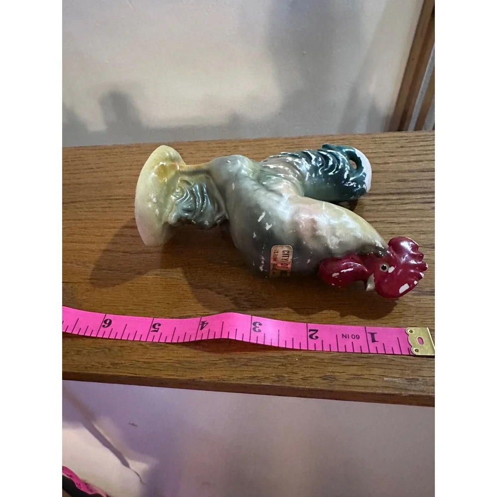 Vintage Ceramic Rooster Hen Salt Pepper Shakers City of Roses Little Rock AR
